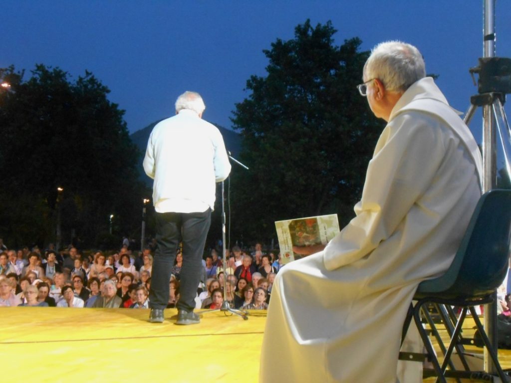 Adorazione Eucaristica al parco del Mercatello