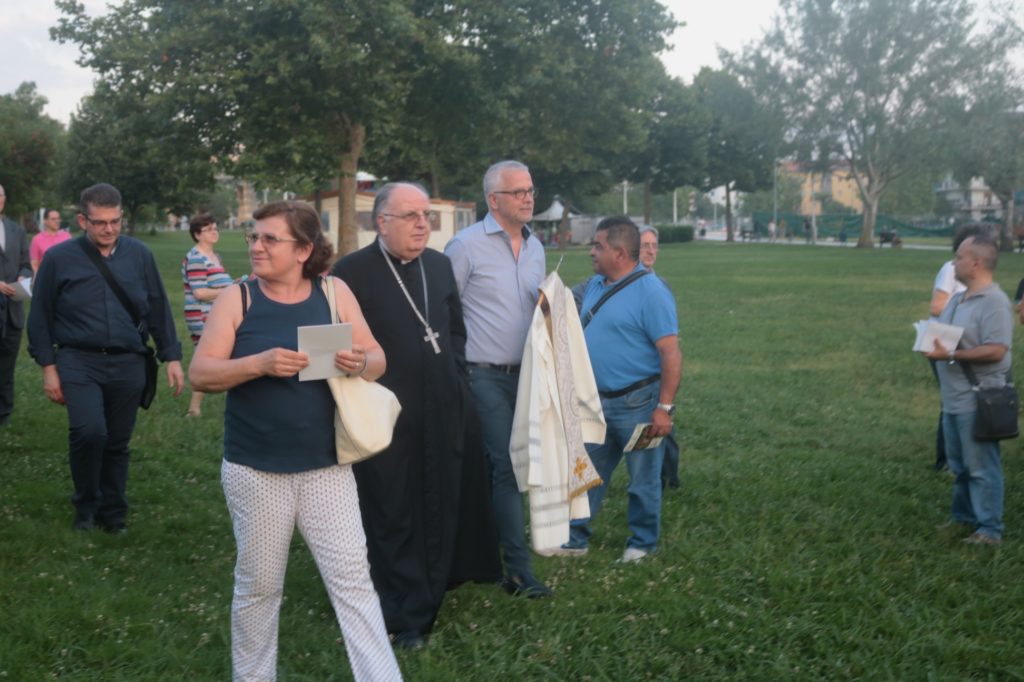 Adorazione Eucaristica al parco del Mercatello