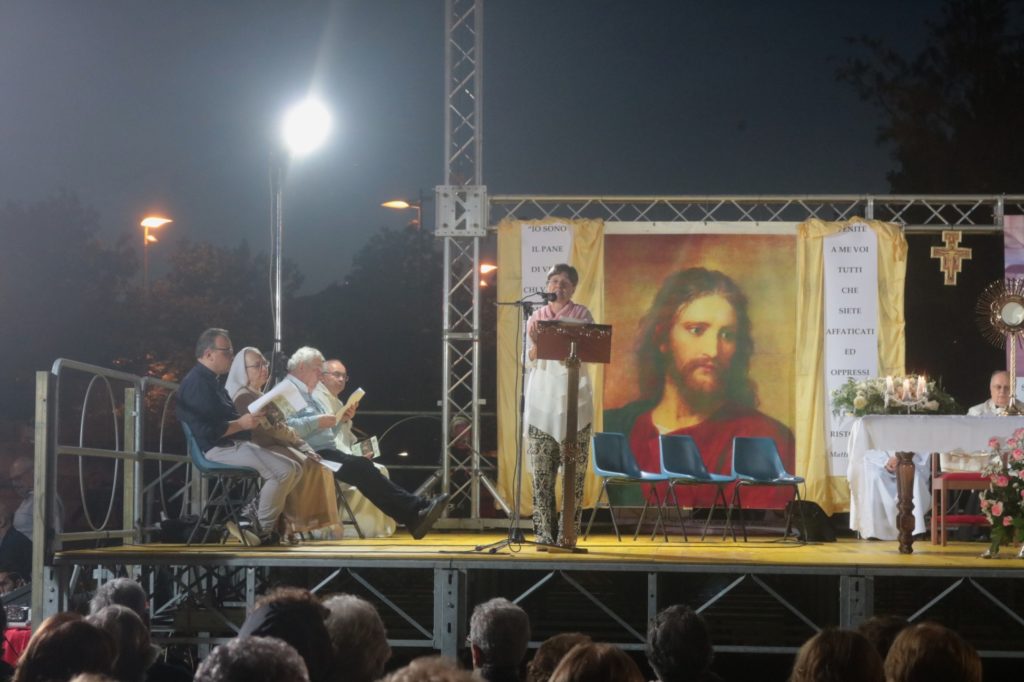 Adorazione Eucaristica al parco del Mercatello